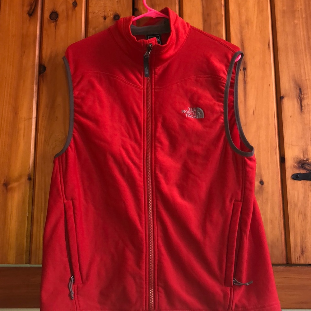 The North Face Men’s Zip Up Vest